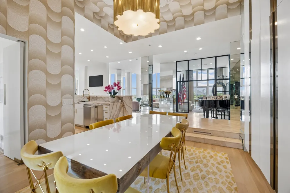 4500 Roland Avenue #701 Highland Park, TX 75219