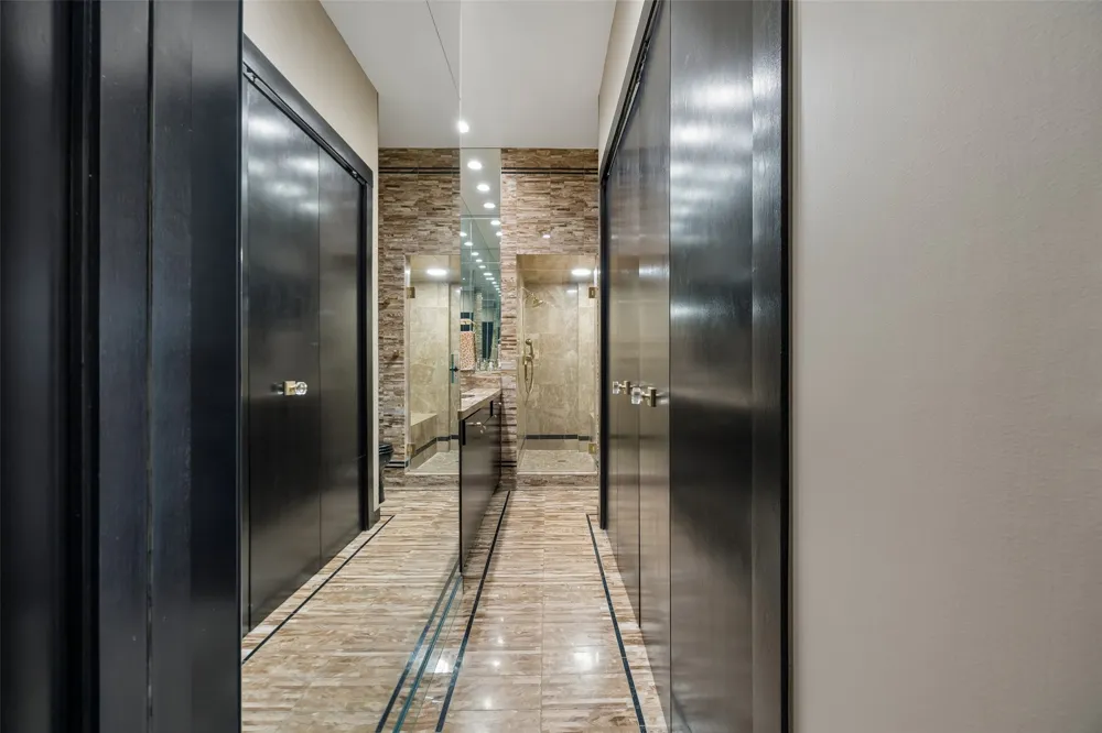 4500 Roland Avenue #701 Highland Park, TX 75219