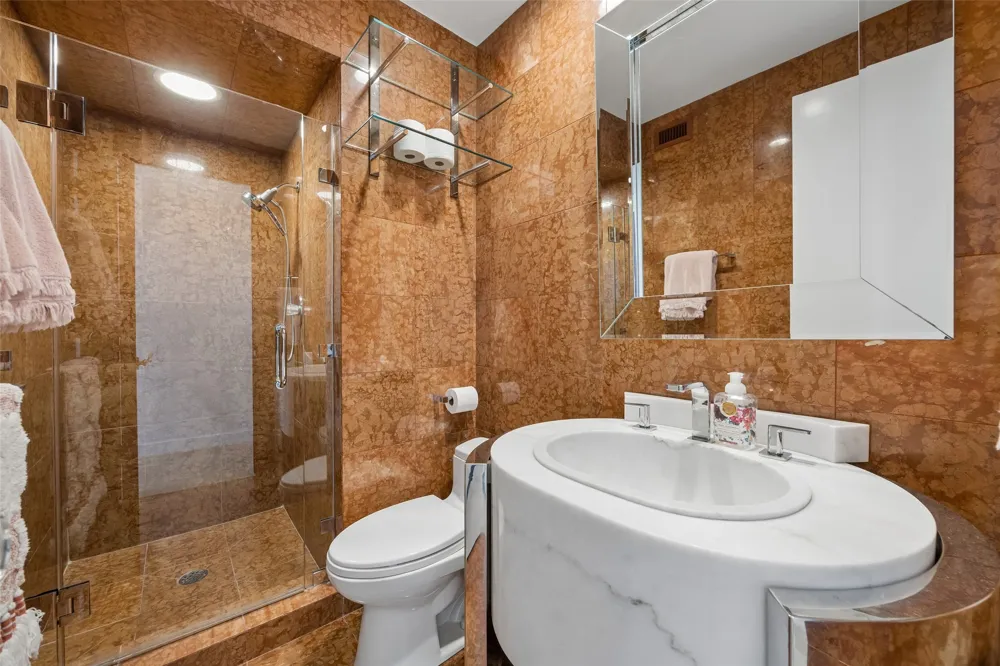 4500 Roland Avenue #701 Highland Park, TX 75219