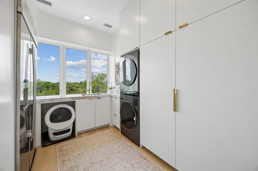 4500 Roland Avenue #701 Highland Park, TX 75219