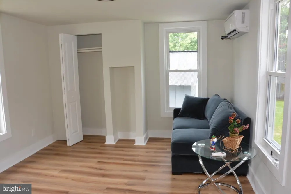 1006 CIRCLE DRIVE Keymar, MD 21757