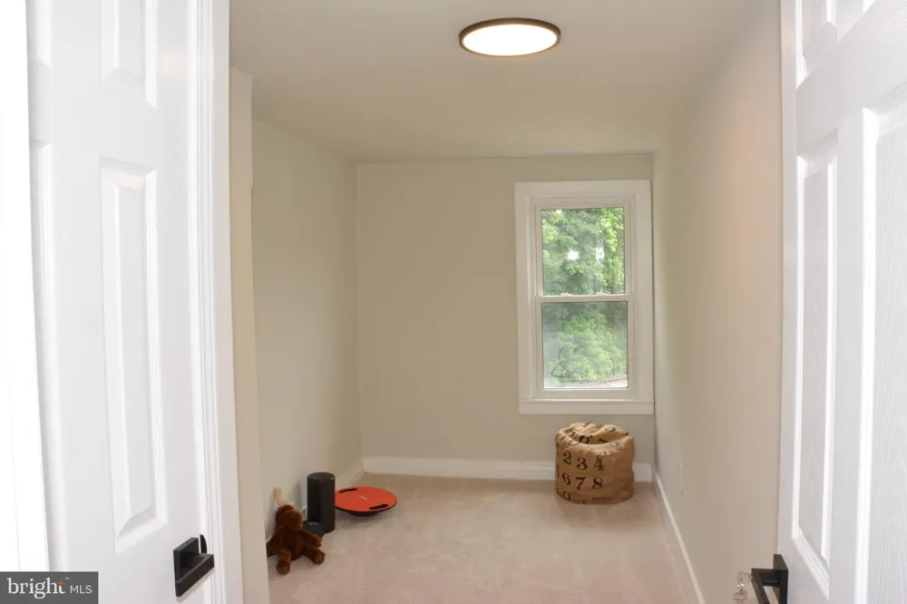 1006 CIRCLE DRIVE Keymar, MD 21757