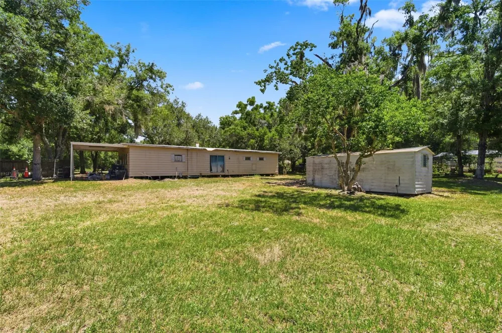 17214 CHINABERRY ROAD Lutz, FL 33558