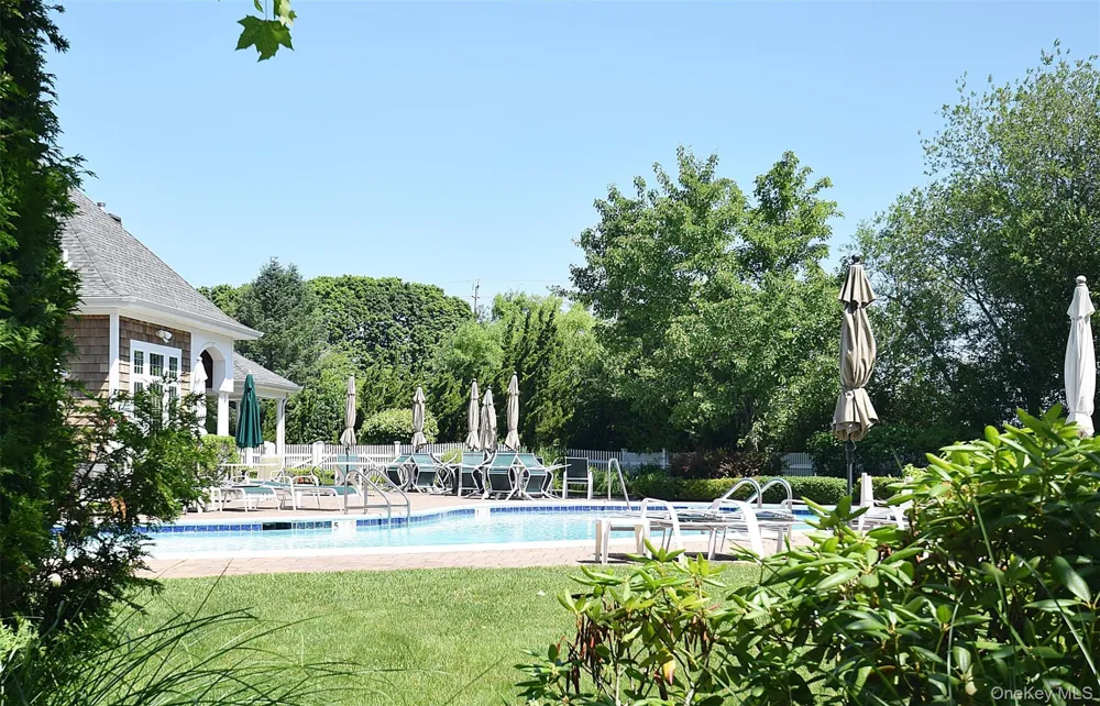 56 Foxglove Row Aquebogue, NY 11901