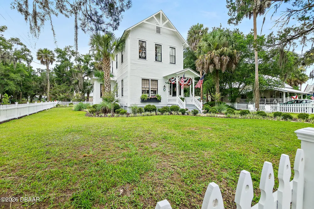 220 S 4th Street Palatka, FL 32177