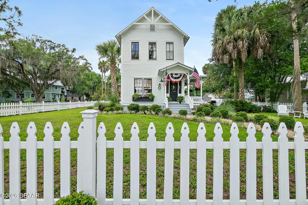 220 S 4th Street Palatka, FL 32177