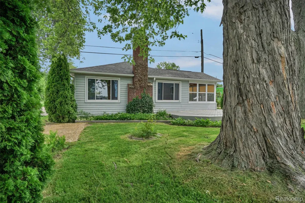 4901 Pointe Tremble Road Algonac City, MI 48001