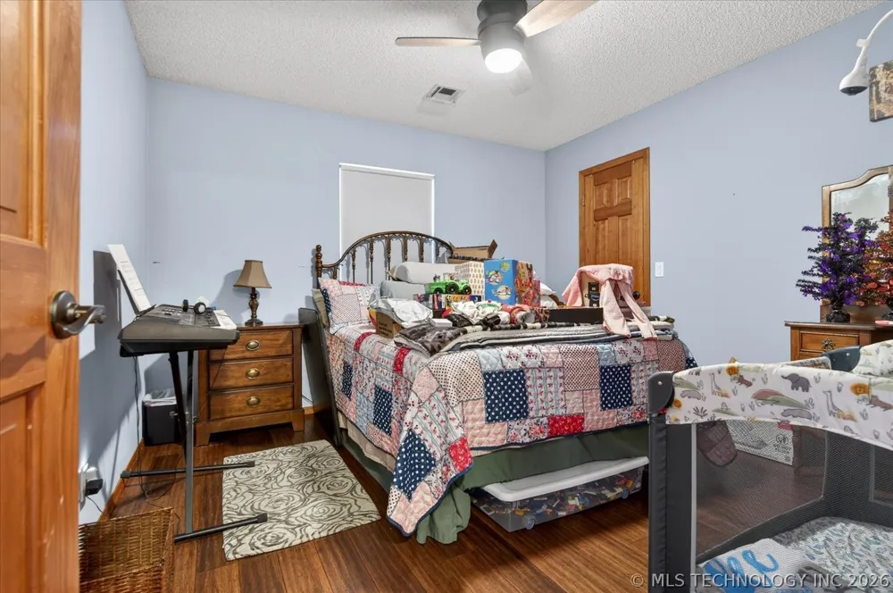 1127 5205 ROAD Pawhuska, OK 74056