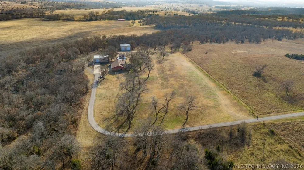 1127 5205 ROAD Pawhuska, OK 74056