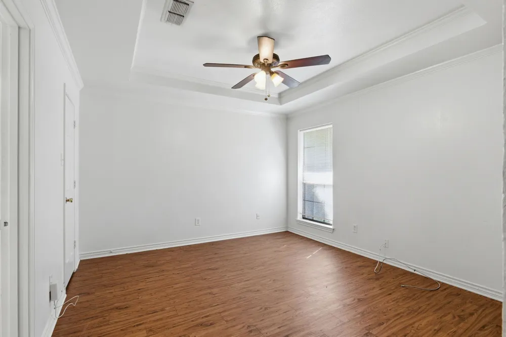 119 Larchbrook Drive DeSoto, TX 75115