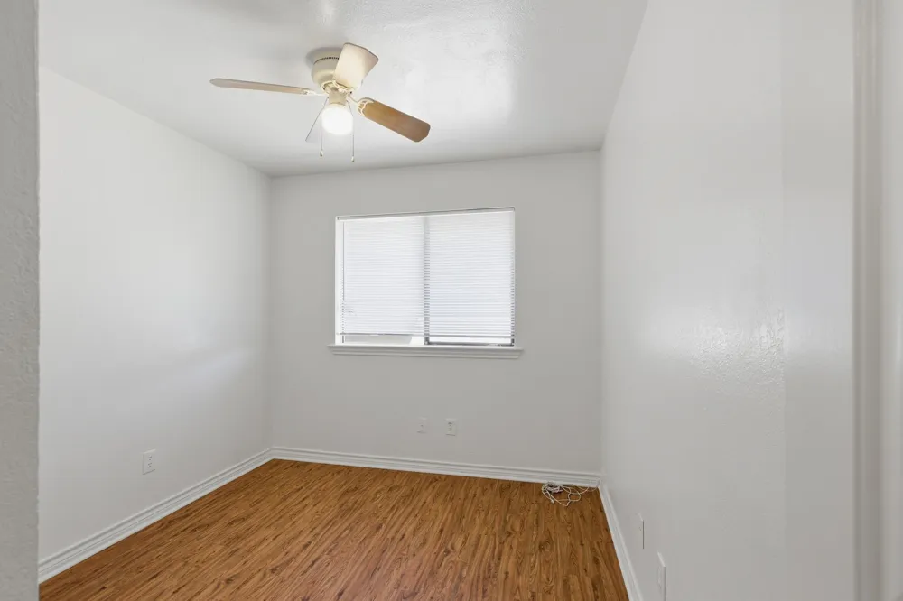 119 Larchbrook Drive DeSoto, TX 75115