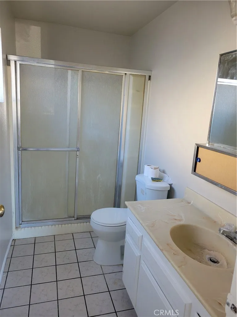 1340 Larchwood Needles, CA 92363