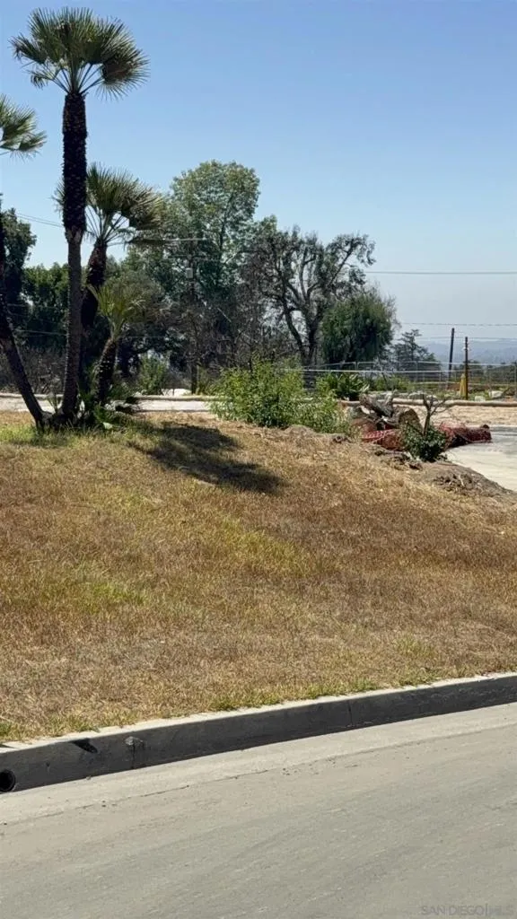 428 Parkman Altadena, CA 91001