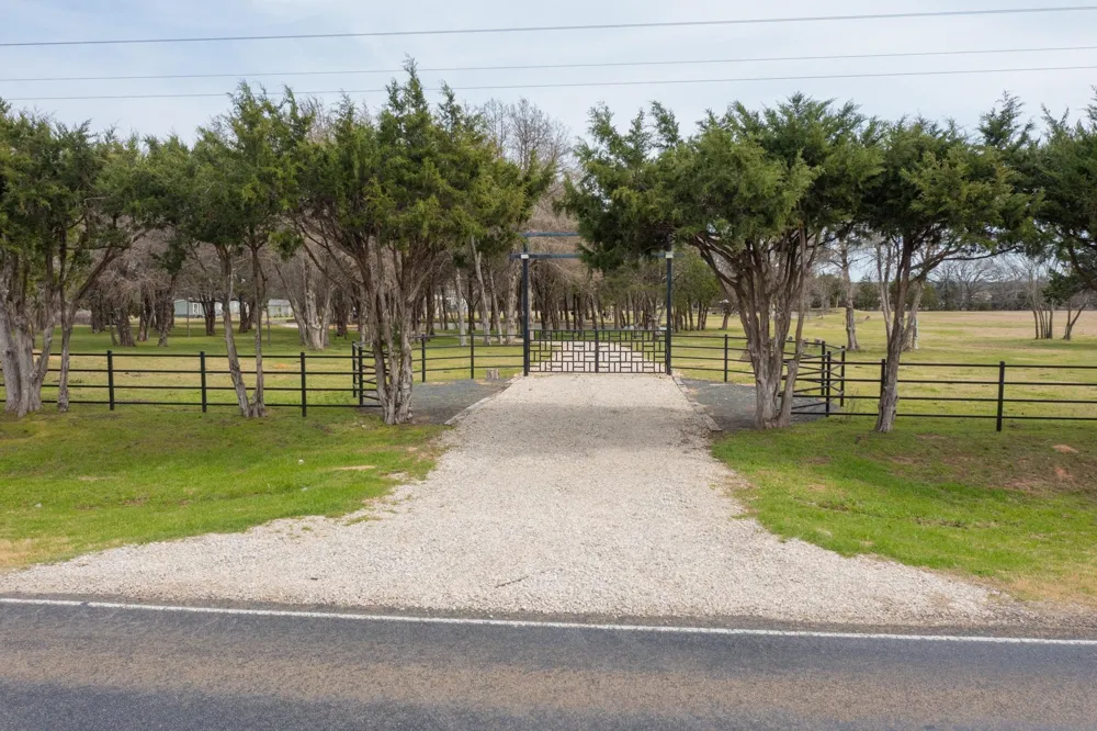 17073 Fm 2613 Kemp, TX 75143