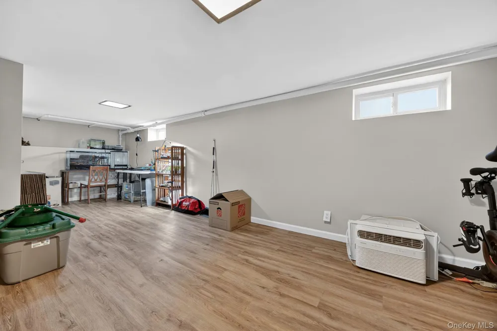 2456 Rockville Centre Parkway Oceanside, NY 11572