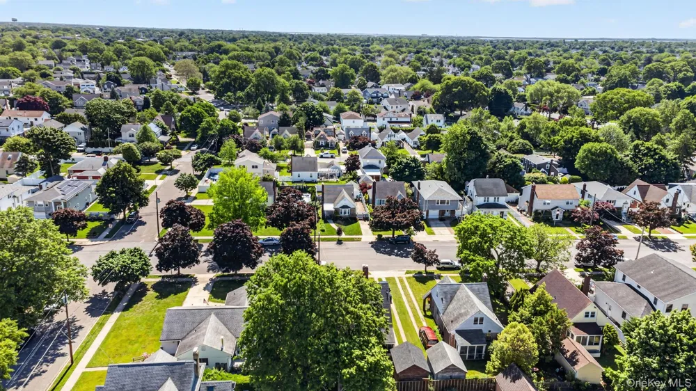 2456 Rockville Centre Parkway Oceanside, NY 11572