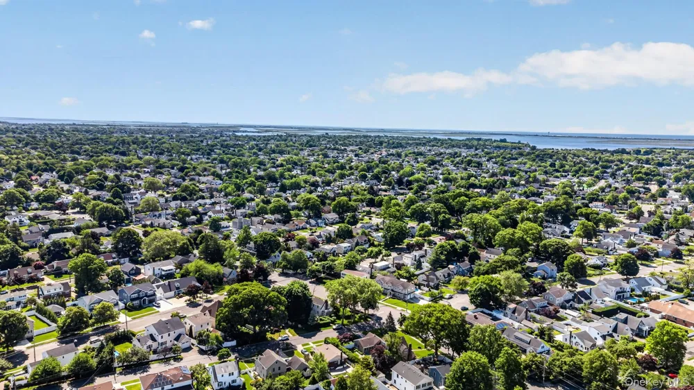 2456 Rockville Centre Parkway Oceanside, NY 11572