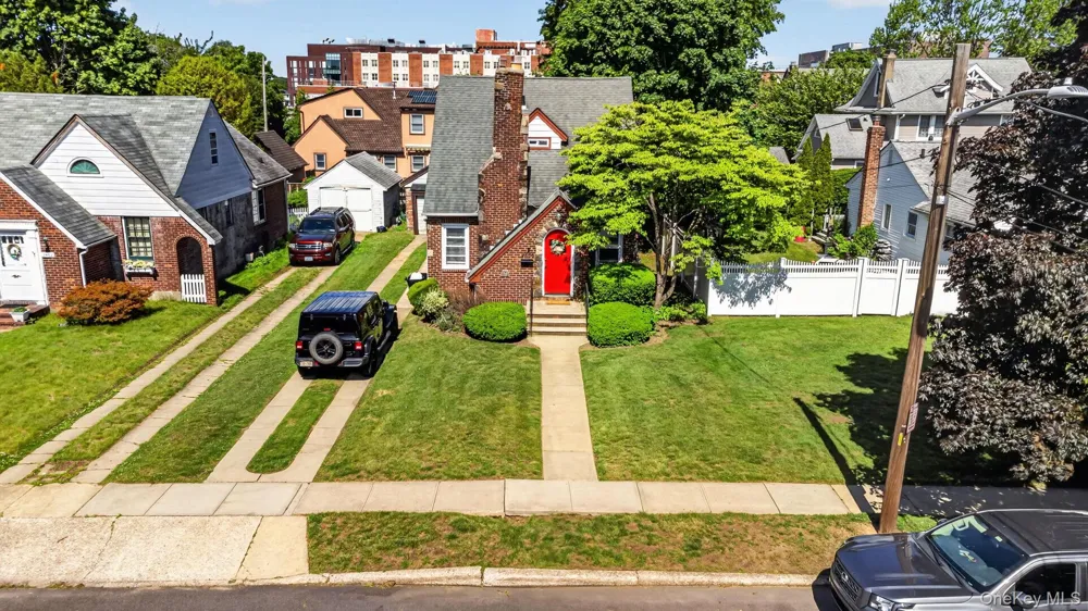 2456 Rockville Centre Parkway Oceanside, NY 11572