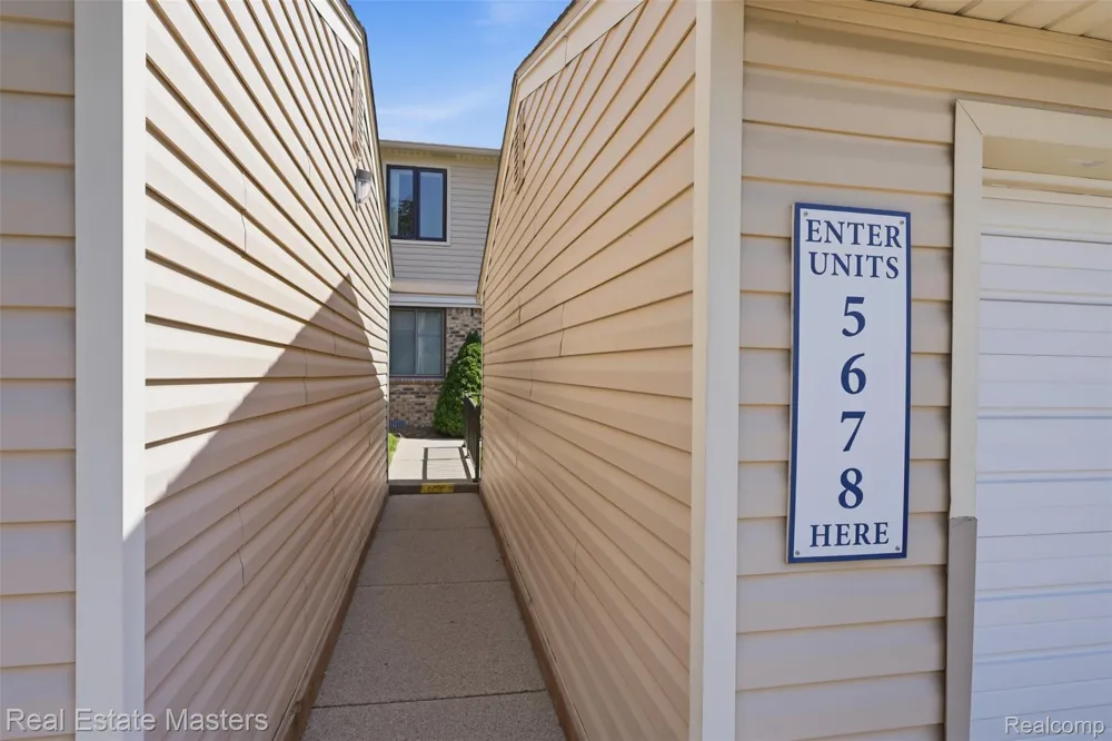 1700 River Road #8 Marysville City, MI 48040