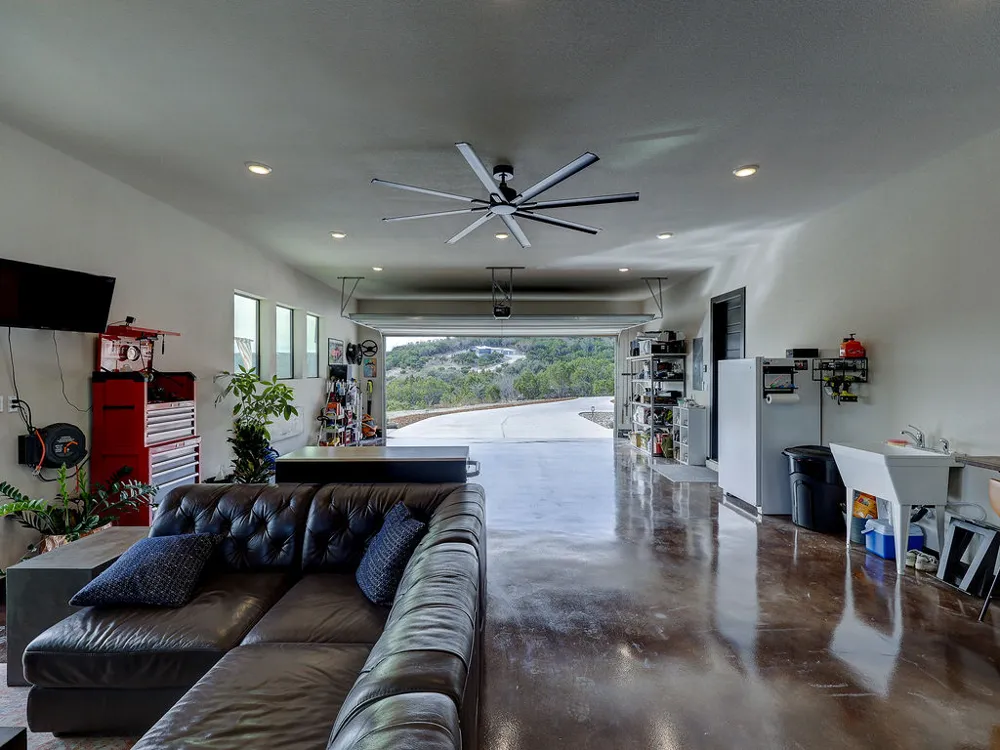 102 Creek Court Bertram, TX 78605