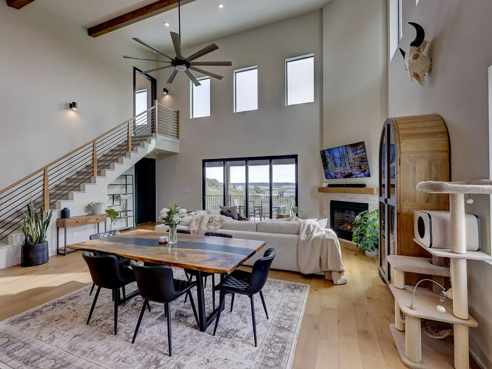 102 Creek Court Bertram, TX 78605