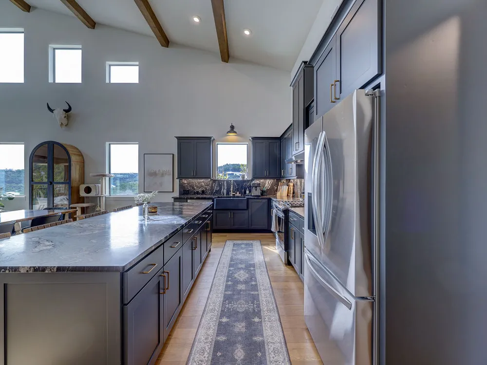 102 Creek Court Bertram, TX 78605