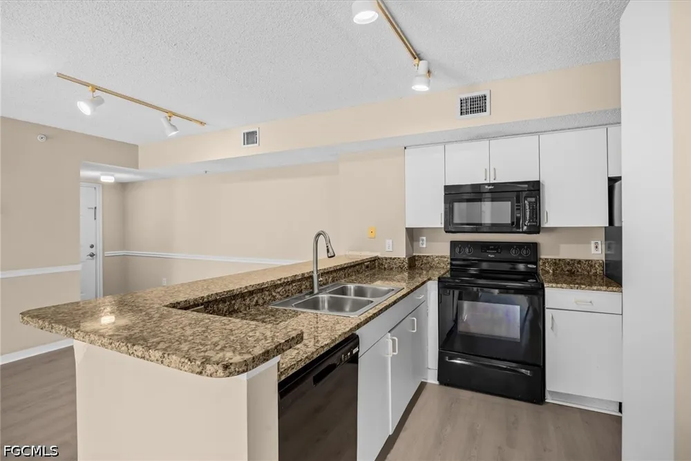 S 42ND CIRCLE #209 Vero Beach, FL 32967