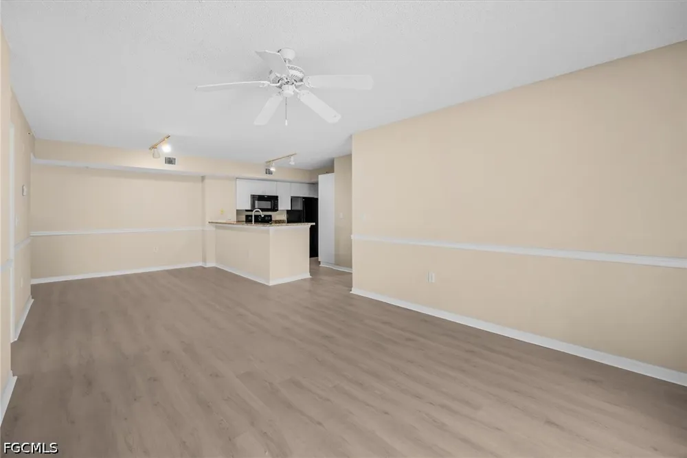 S 42ND CIRCLE #209 Vero Beach, FL 32967