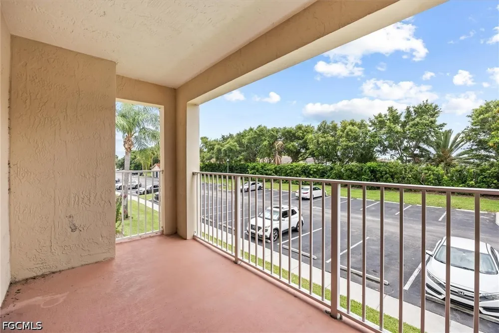 S 42ND CIRCLE #209 Vero Beach, FL 32967