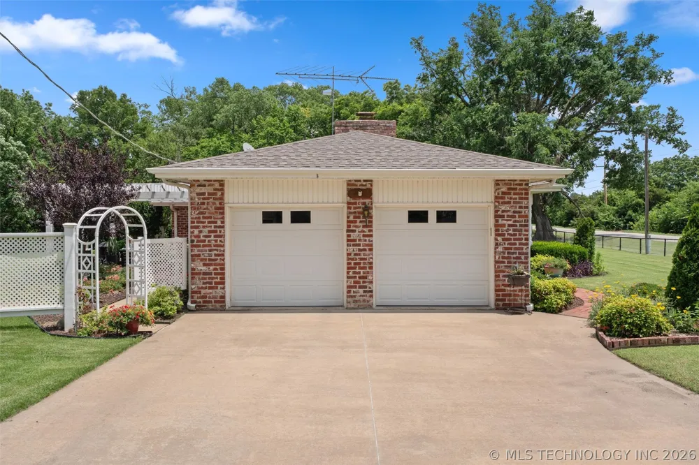 395410 W 2400 ROAD Ochelata, OK 74051