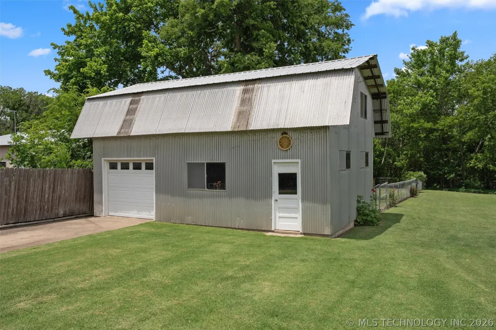 395410 W 2400 ROAD Ochelata, OK 74051