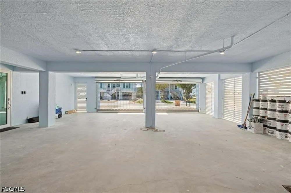 Hibiscus Drive Fort Myers Beach, FL 33931