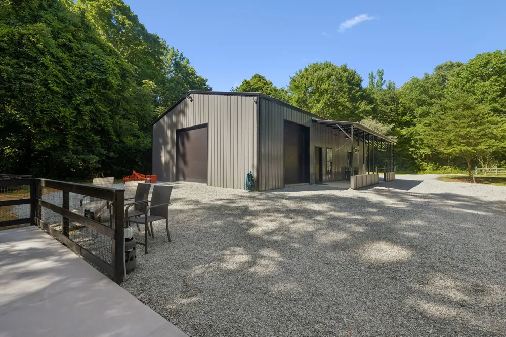 1343 Chalk Hollow Ln Waverly, TN 37185