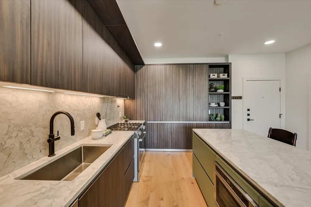 2209 South 1st Street #330 Austin, TX 78704