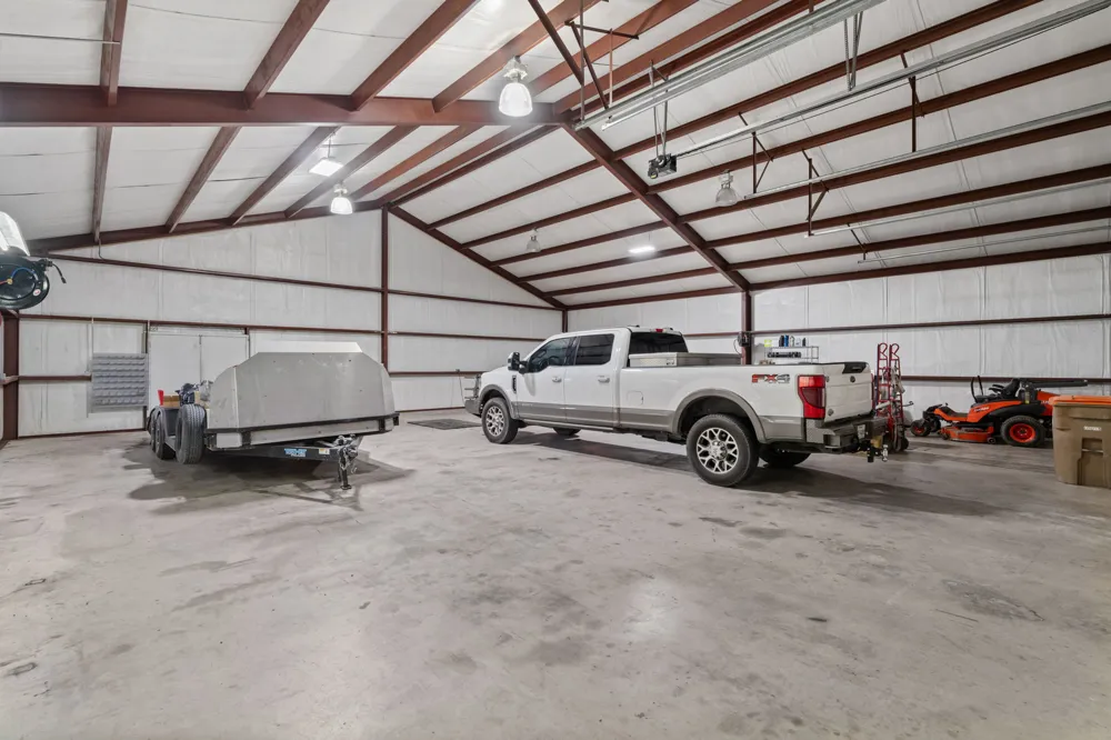 271 Summit Drive Round Mountain, TX 78663
