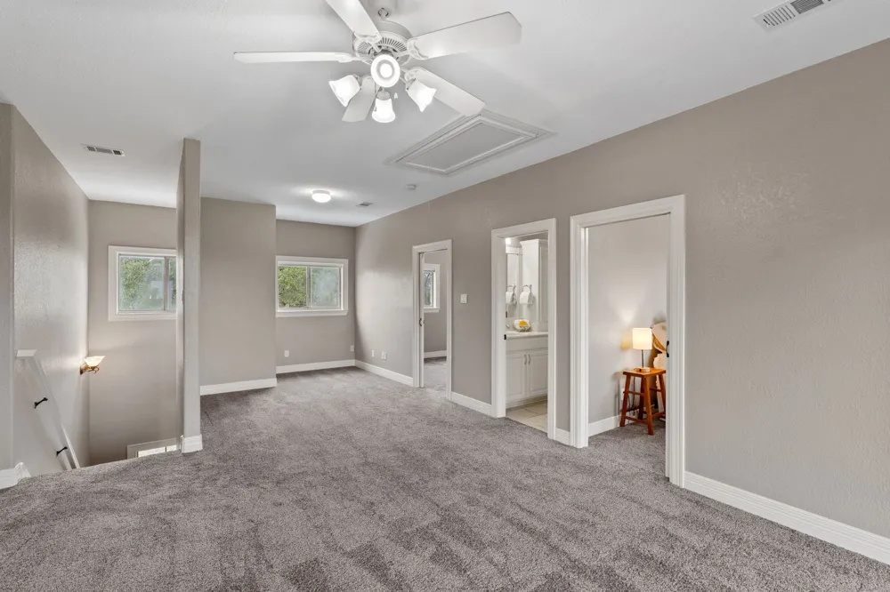 271 Summit Drive Round Mountain, TX 78663