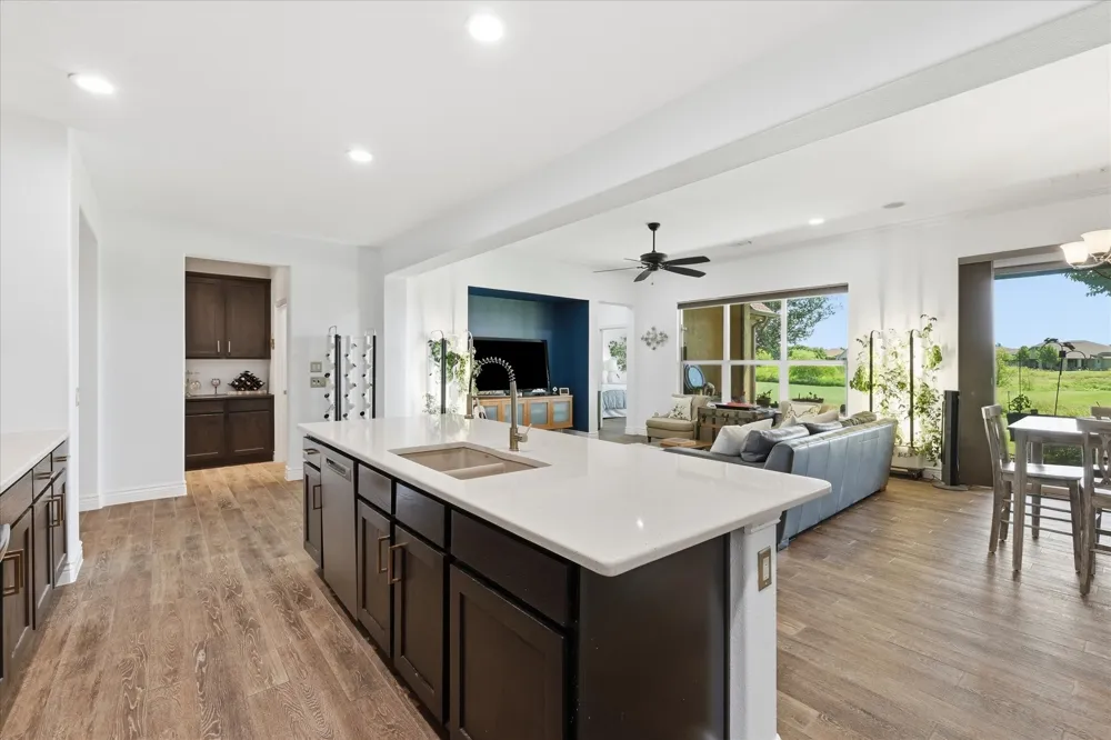 10121 Obsidian Drive Denton, TX 76207