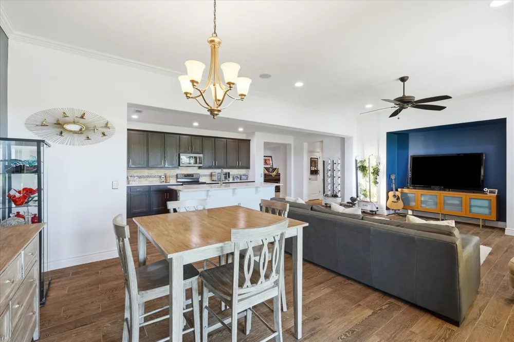 10121 Obsidian Drive Denton, TX 76207