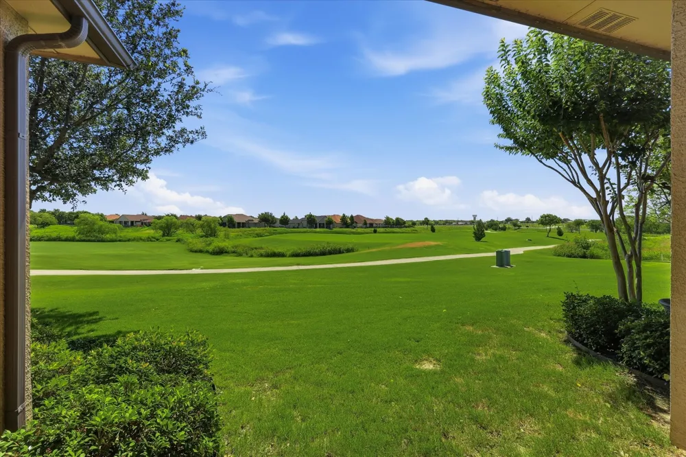 10121 Obsidian Drive Denton, TX 76207