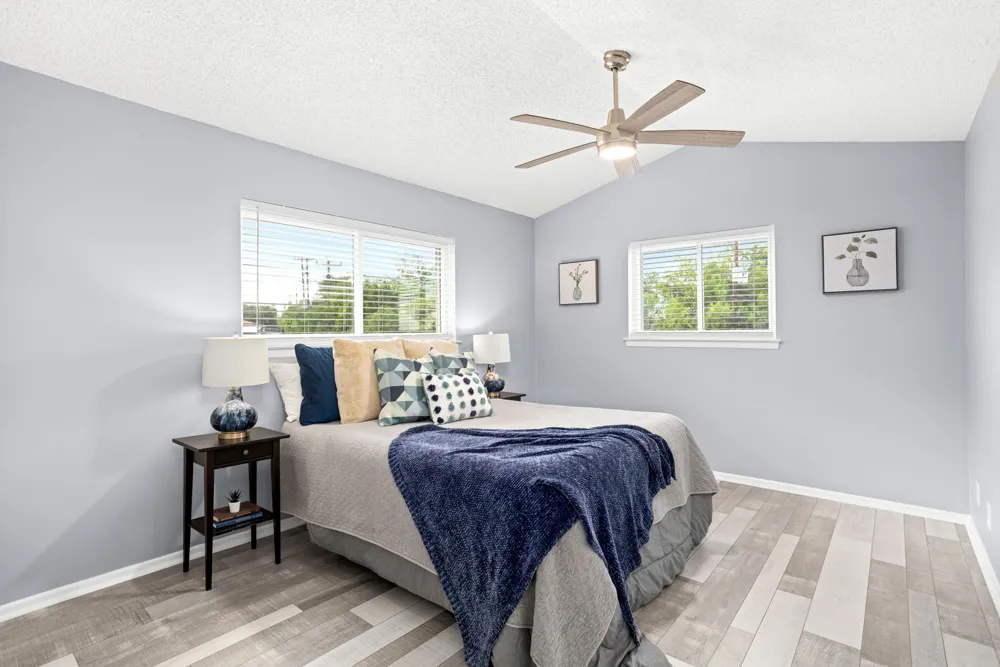 201 W Silver Sands Drive #8 San Antonio, TX 78216