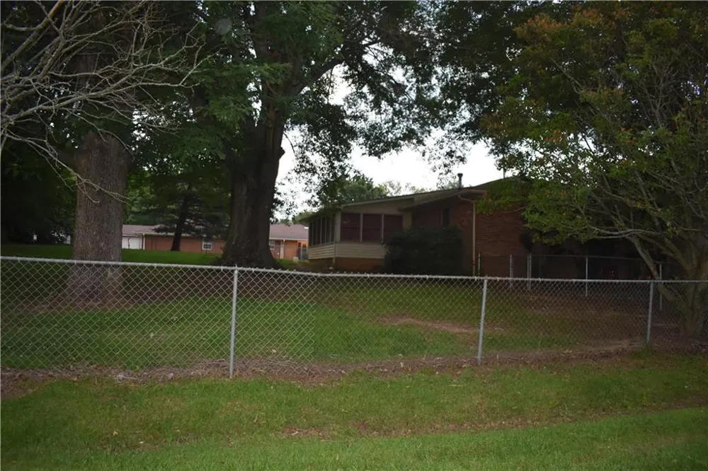 115 Wood Street Cornelia, GA 30531