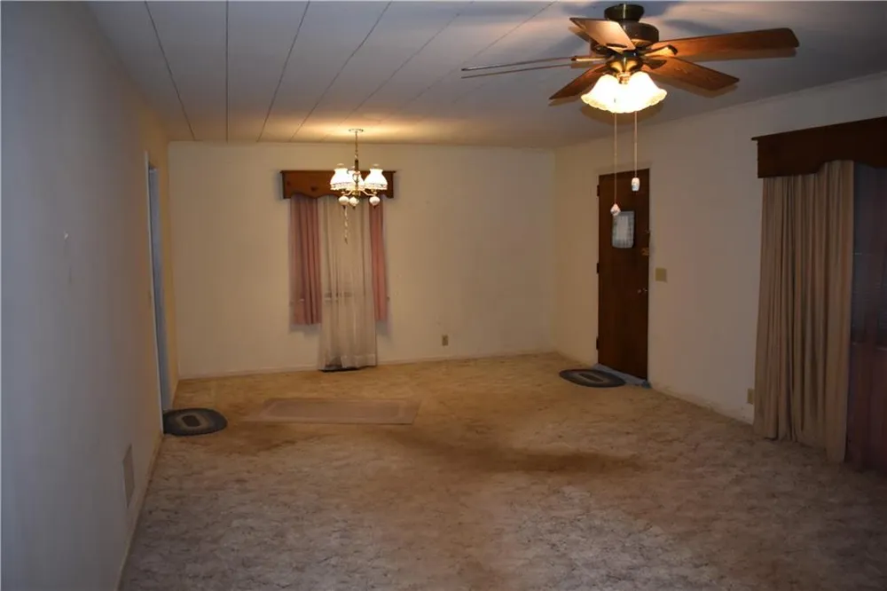 115 Wood Street Cornelia, GA 30531