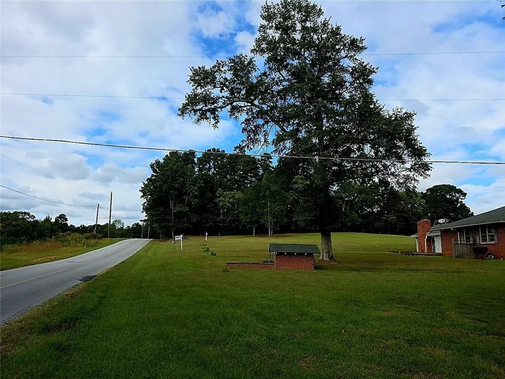 264 Lagree Duck Road Braselton, GA 30517