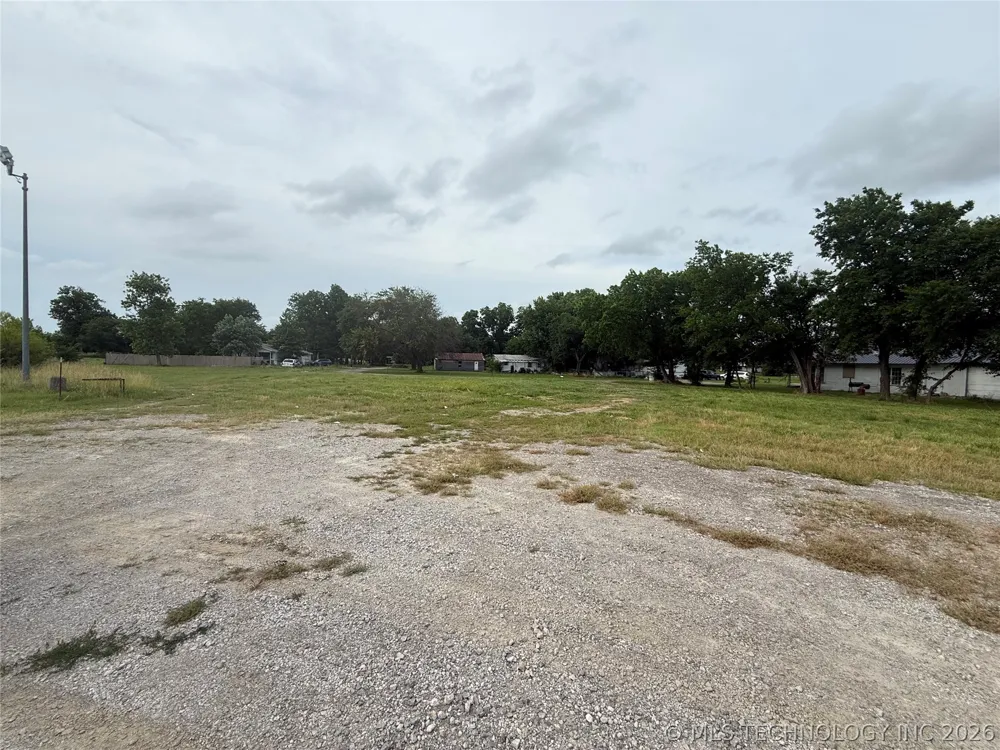 100 W Cedar Street Haskell, OK 74436