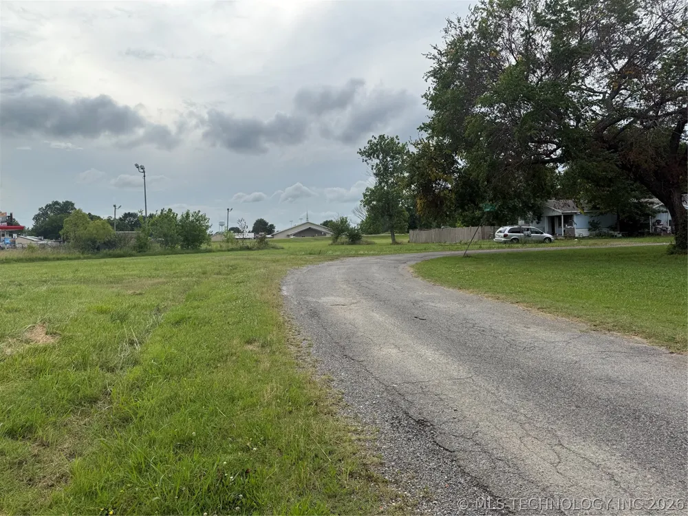 100 W Cedar Street Haskell, OK 74436