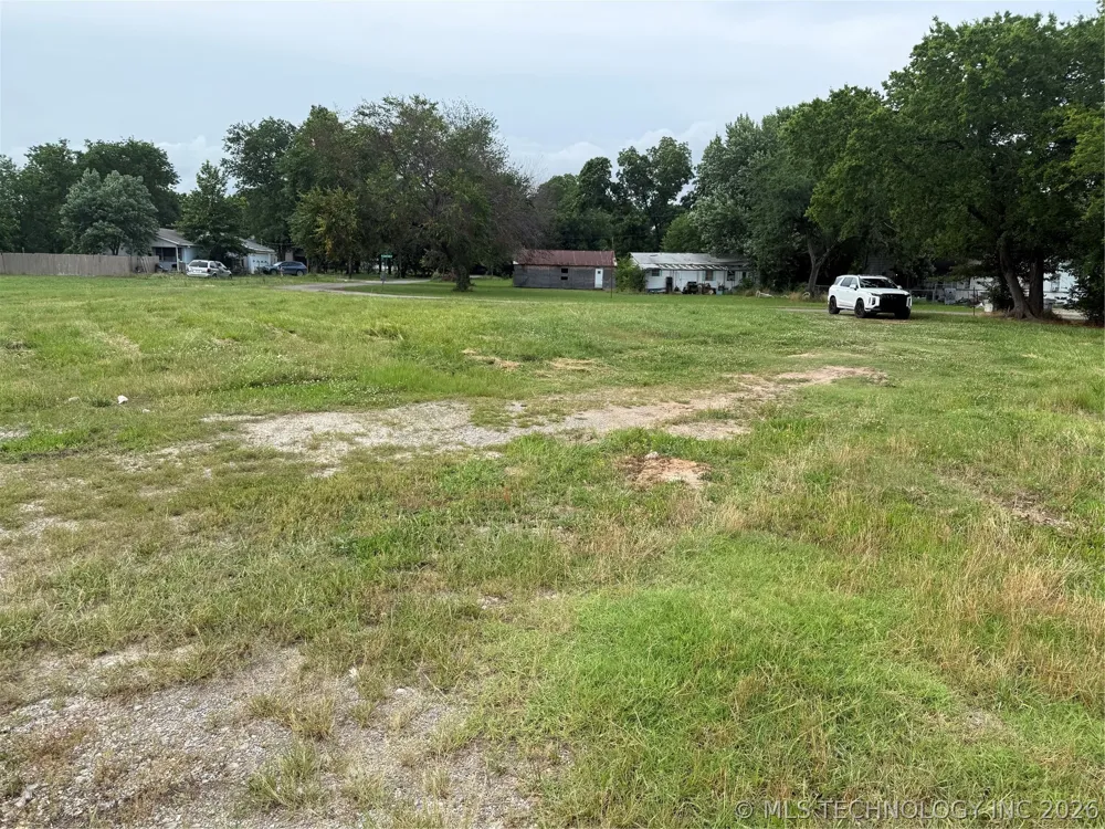 100 W Cedar Street Haskell, OK 74436