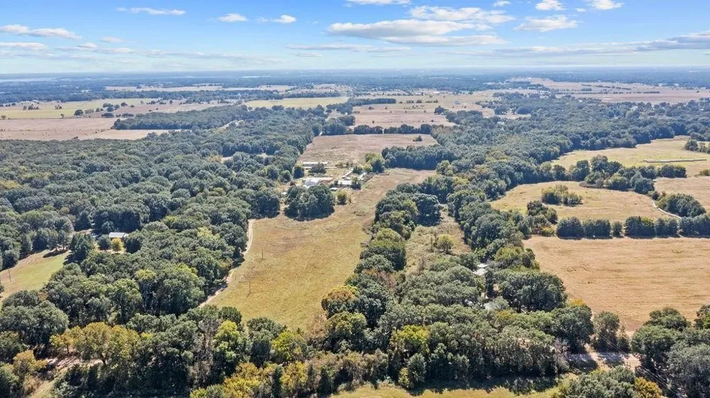 3224 County Road 2225 Ivanhoe, TX 75447