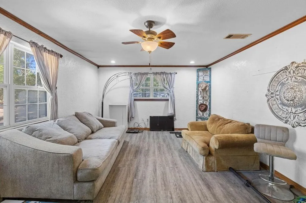 3224 County Road 2225 Ivanhoe, TX 75447