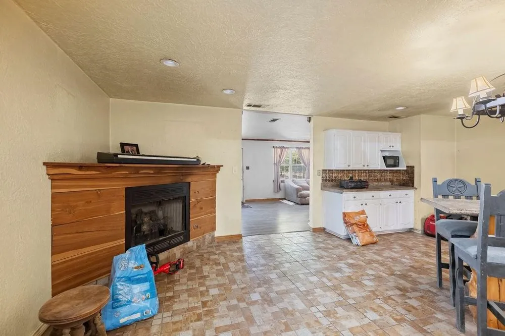 3224 County Road 2225 Ivanhoe, TX 75447