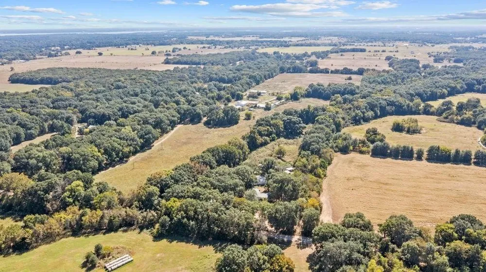 3224 County Road 2225 Ivanhoe, TX 75447